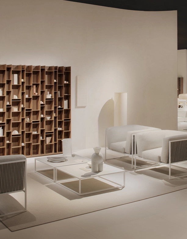 Arpa Low Table