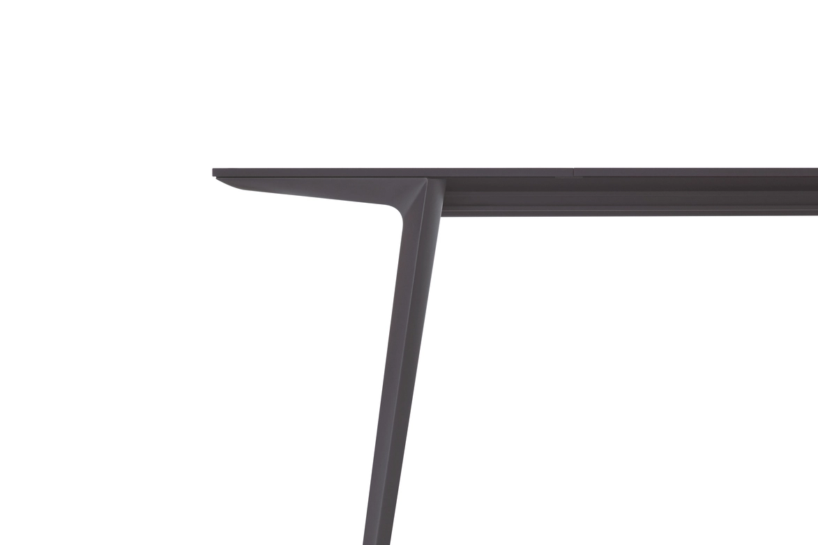 Offset desk