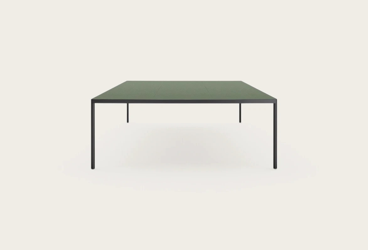 Offset desk